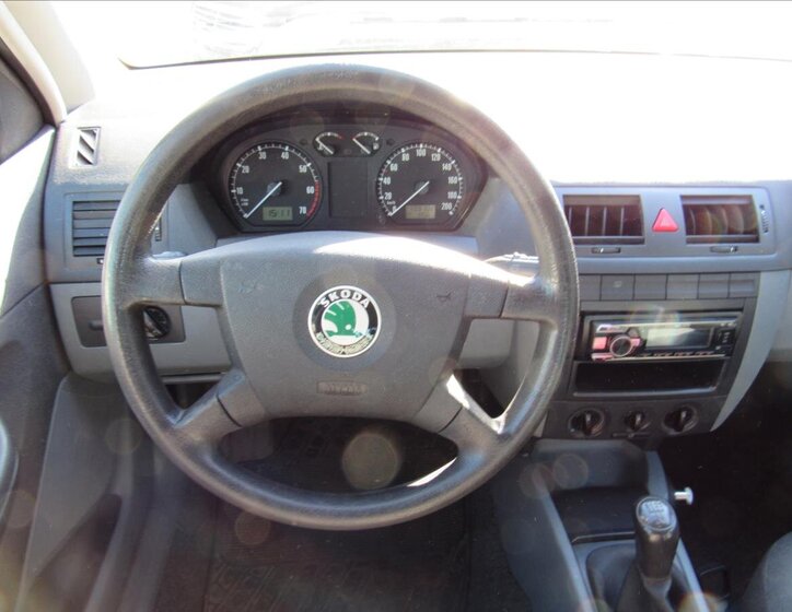 Škoda Fabia Hatchback 1,2 l 40 kw