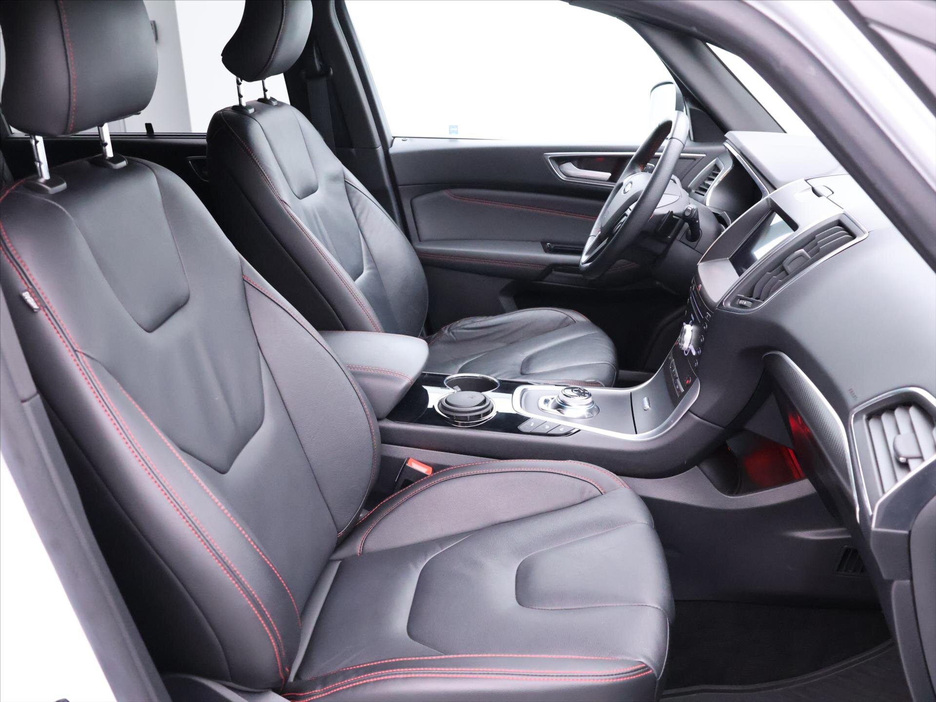 Ford S-MAX MPV 2,0 l 140 kw