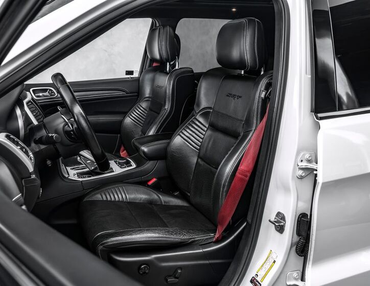 Jeep Grand Cherokee 18