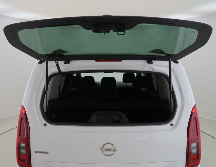 Opel Combo MPV 1,5 l 96 kw