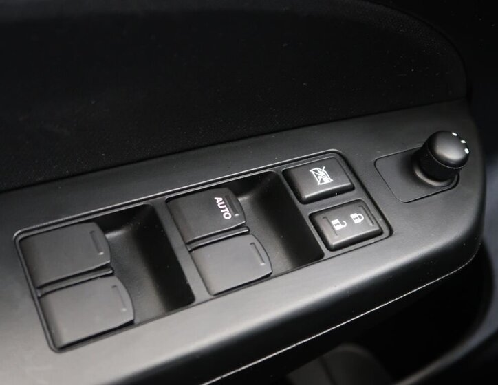 Suzuki Swift Hatchback 1,2 l 69 kw