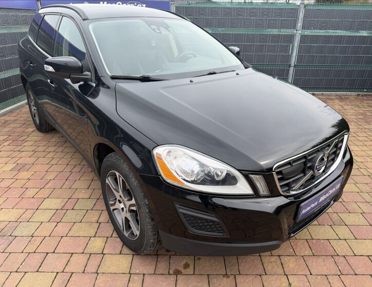 Volvo XC60 SUV / Terénní 2,4 l 165 kw