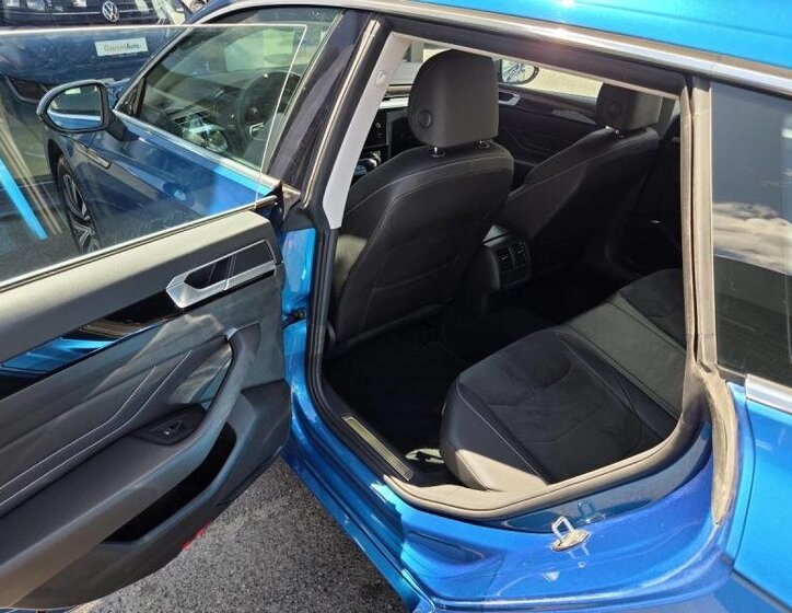 Volkswagen Arteon Kombi 2,0 l 140 kw