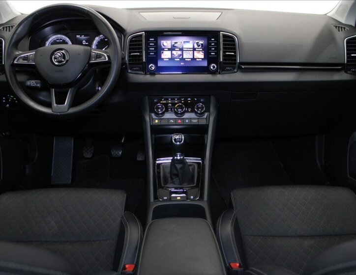 Škoda Karoq SUV 1,6 l 85 kw