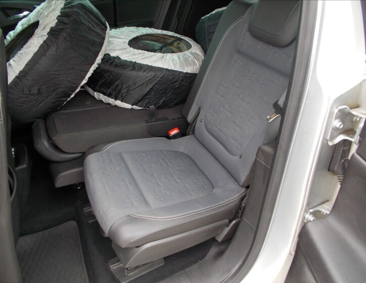 Opel Meriva MPV 1,4 l 88 kw