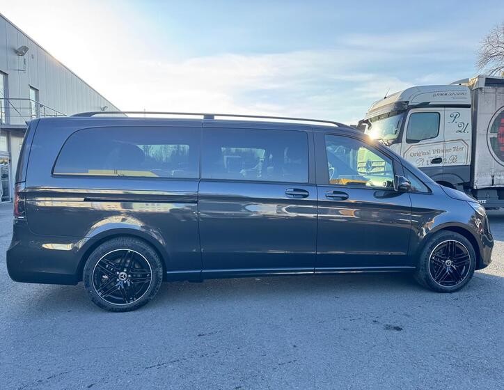 Mercedes-Benz Třídy V 8