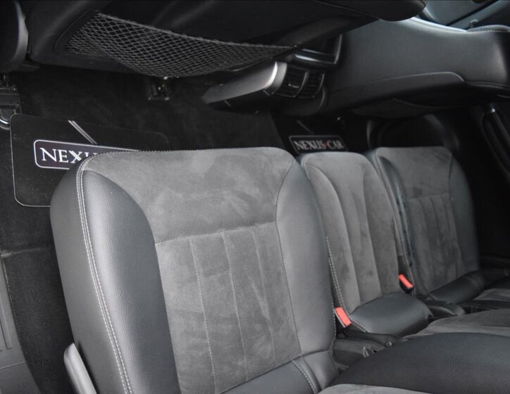 Mercedes-Benz Třídy R Kombi 3,0 l 140 kw