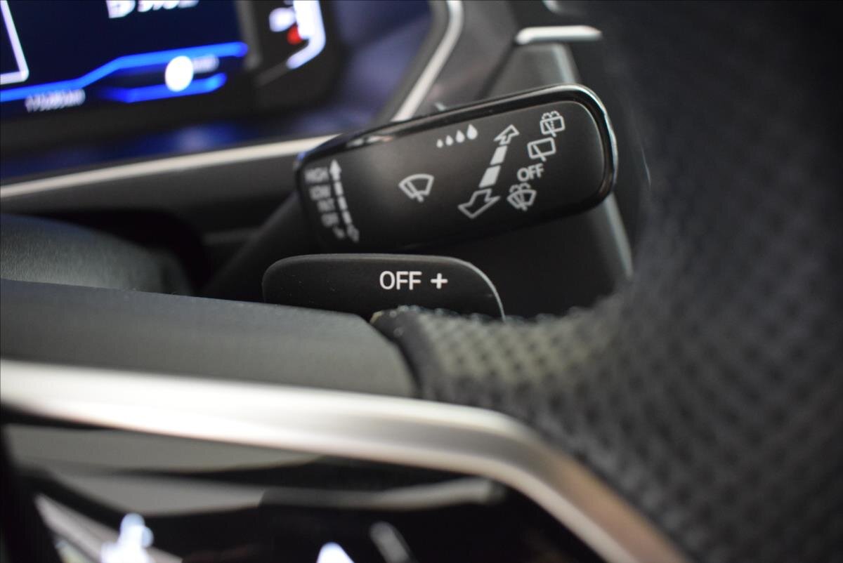 Volkswagen Tiguan SUV / Terénní 2,0 l 110 kw