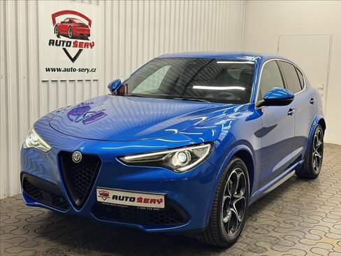 Alfa Romeo Stelvio SUV / Terénní 2,0 l 206 kw