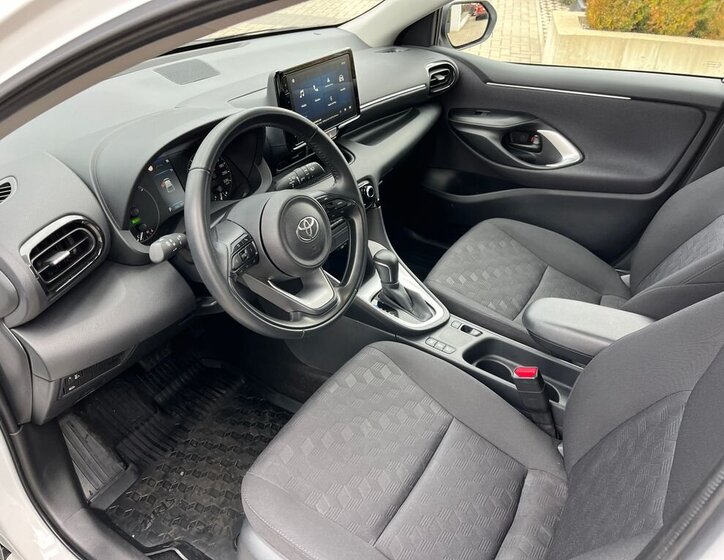 Toyota Yaris Hatchback 1,5 l 68 kw