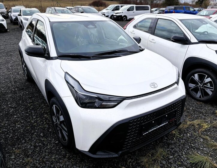 Toyota Aygo Hatchback 1,5 l 85 kw