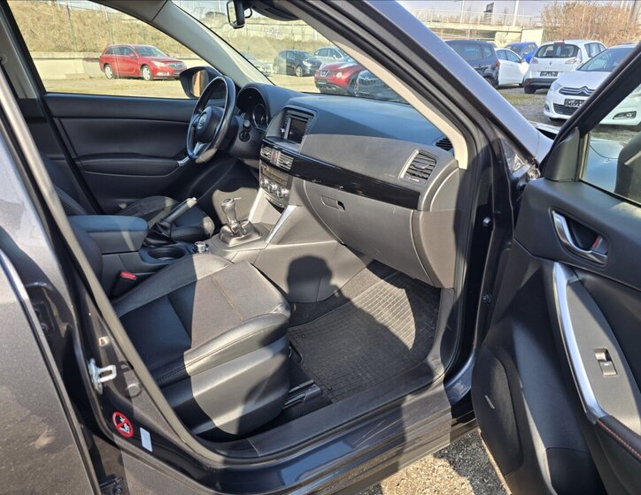 Mazda CX-5 SUV / Terénní 2,2 l 110 kw