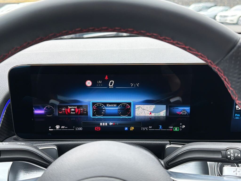 Mercedes-Benz GLB SUV / Terénní 2,0 l 110 kw