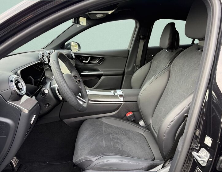 Mercedes-Benz GLC SUV / Terénní 2,0 l 265 kw