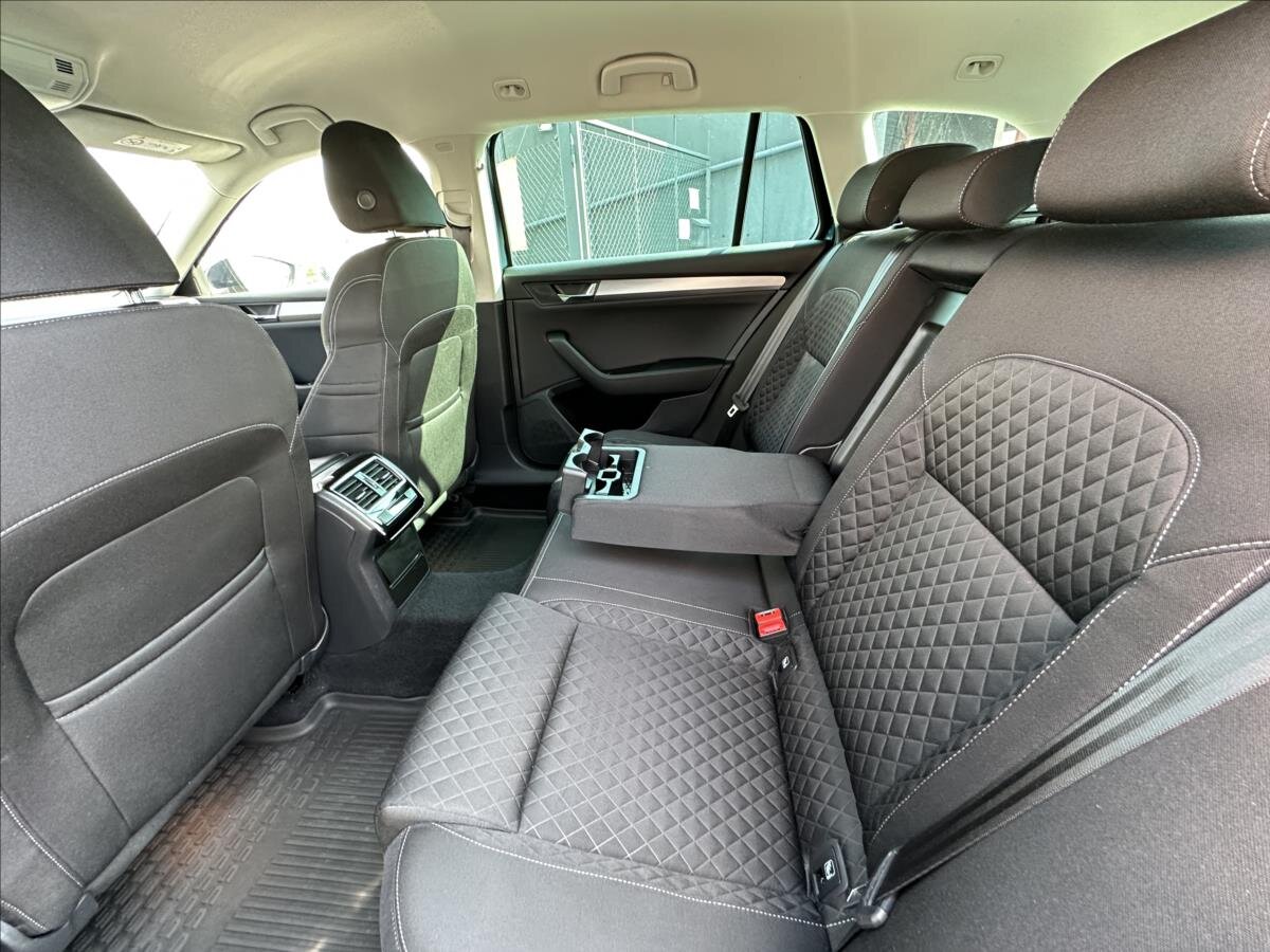 Škoda Superb Kombi 2,0 l 110 kw