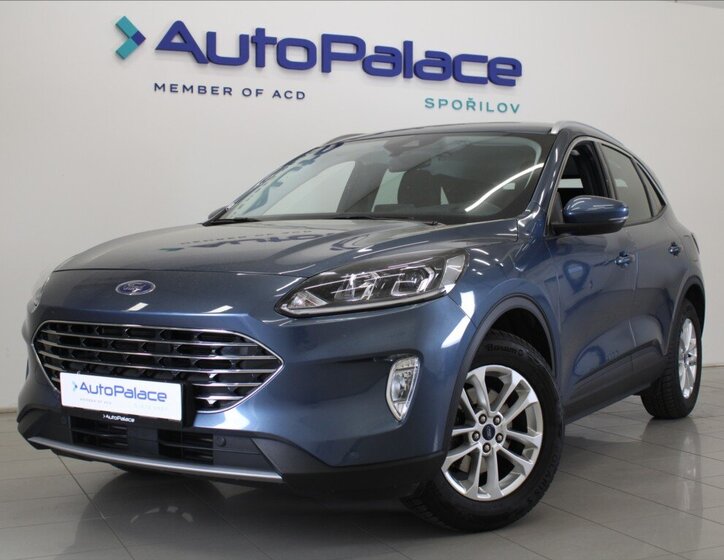 Ford Kuga SUV / Terénní 1,5 l 88 kw