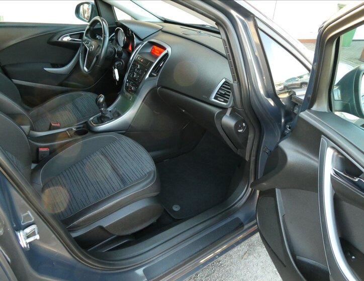 Opel Astra Kombi 1,4 l 103 kw