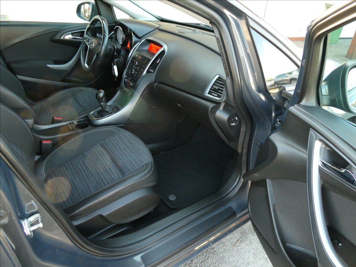 Opel Astra Kombi 1,4 l 103 kw