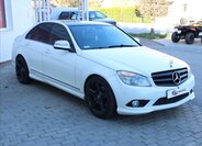 Mercedes-Benz Třídy C Sedan / Limuzína 3,0 l 170 kw