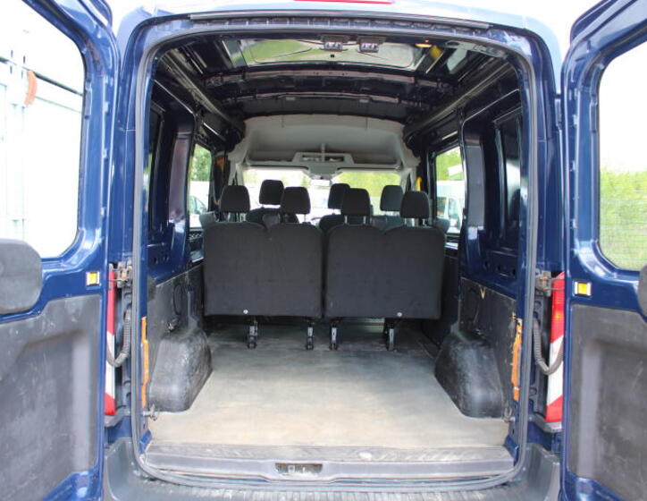 Ford Transit 7