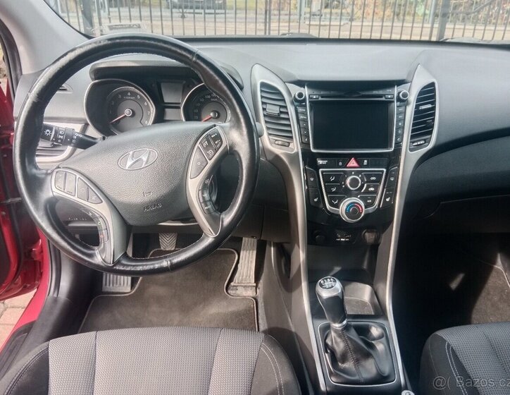 Hyundai i30 Kombi 0,0 88 kw