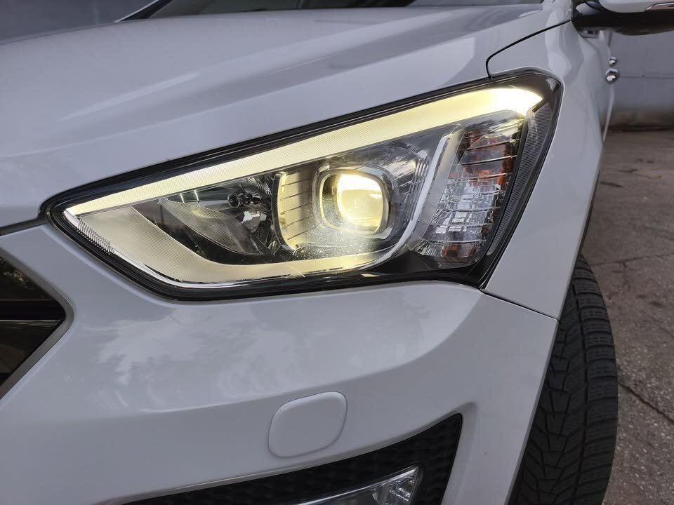 Hyundai Santa Fe SUV 2,2 l 145 kw