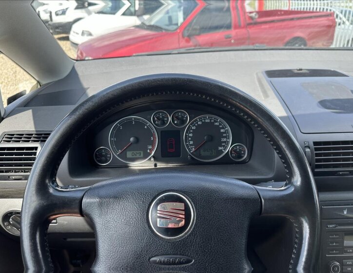 Seat Alhambra MPV 1,9 l 85 kw