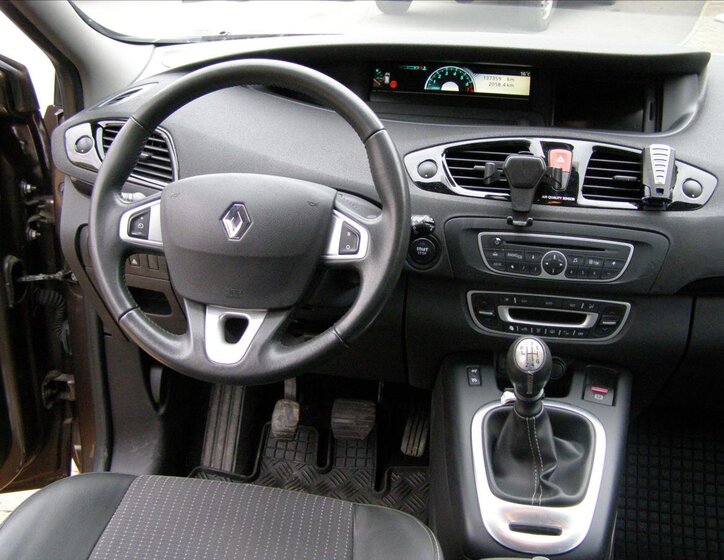 Renault Scénic MPV 1,4 l 96 kw