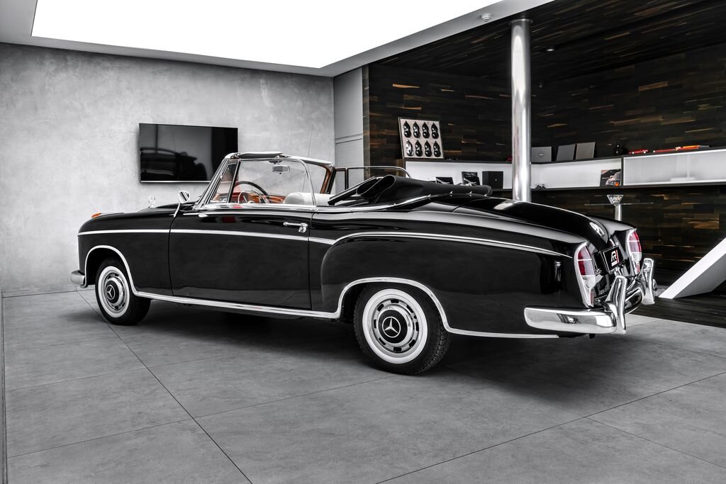 Mercedes-Benz 220 Kabriolet 2,2 l 78 kw