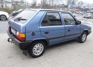 Škoda Favorit 8