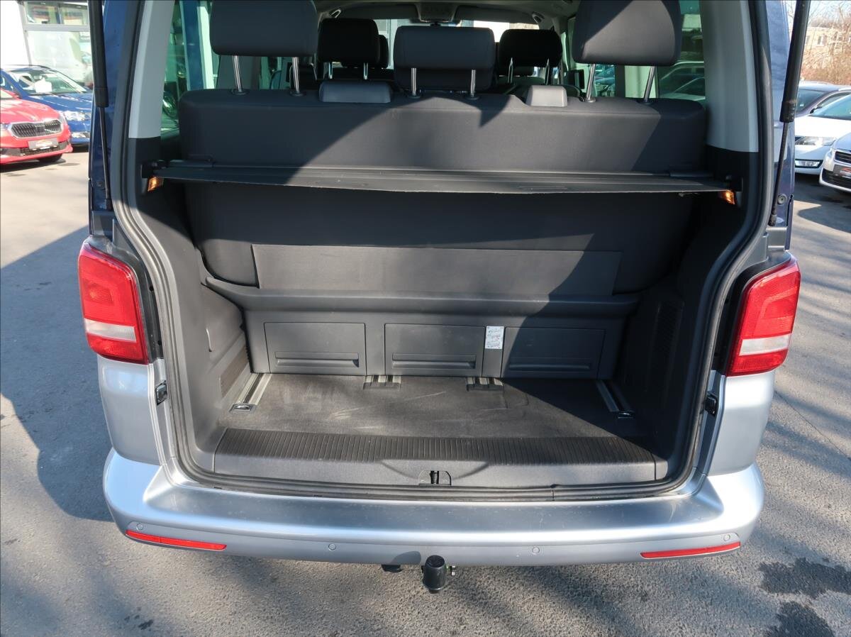 Volkswagen Multivan MPV 2,0 l 103 kw