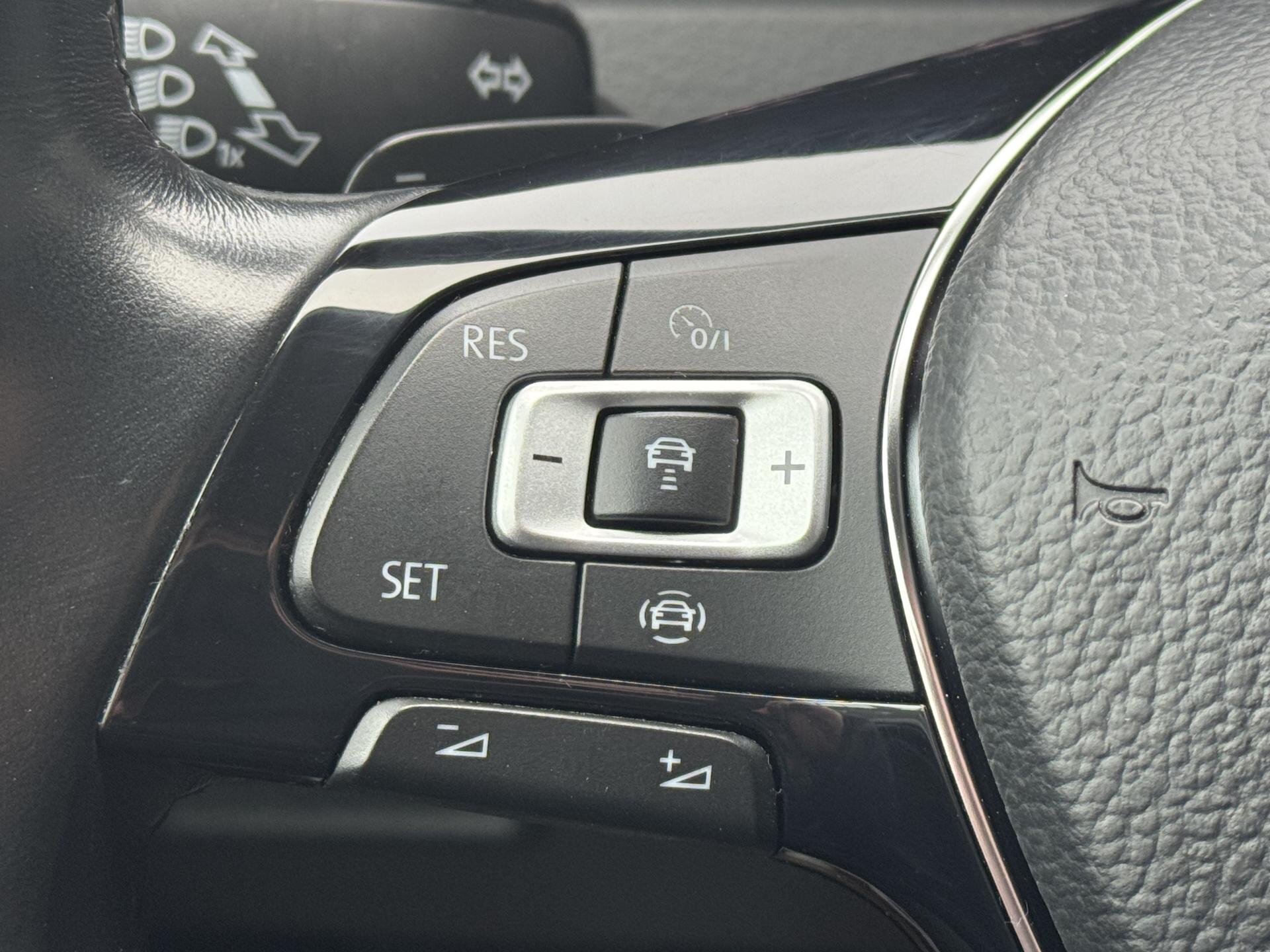 Volkswagen Golf Kombi 1,5 l 110 kw