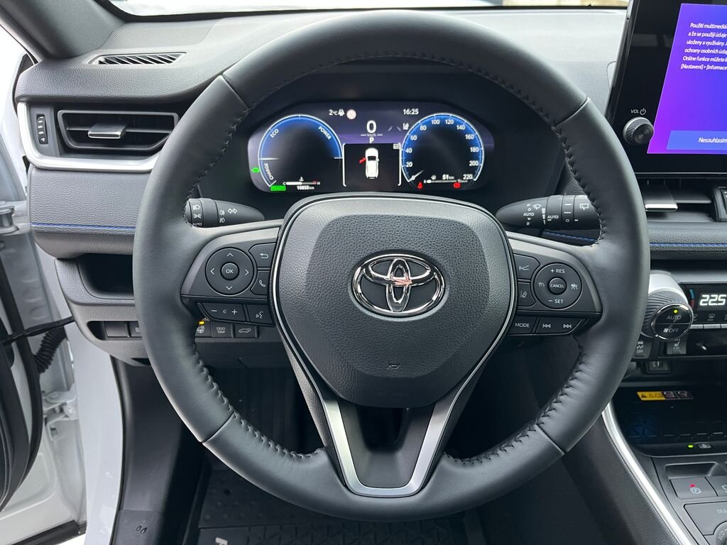 Toyota RAV4 SUV 2,5 l 131 kw