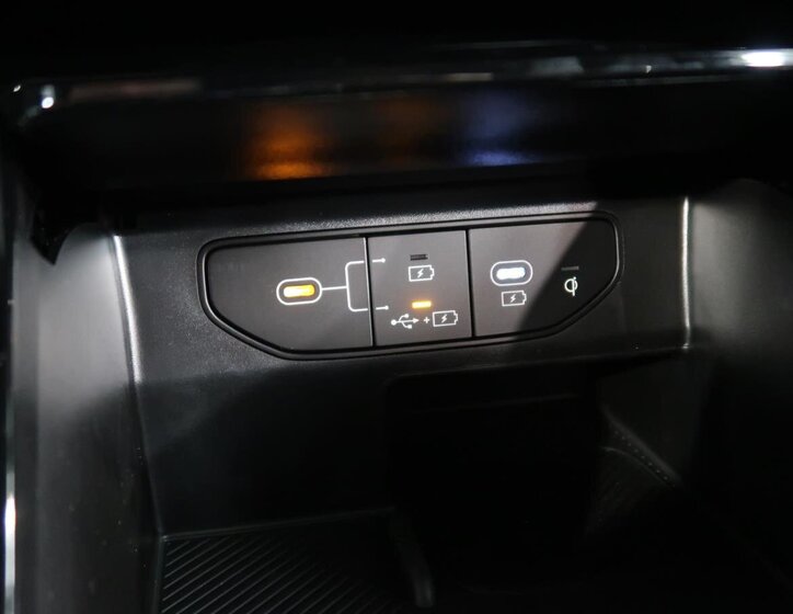 KIA Sorento SUV / Terénní 2,2 l 142 kw