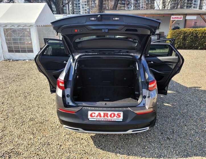 Opel Grandland X SUV / Terénní 1,5 l 96 kw