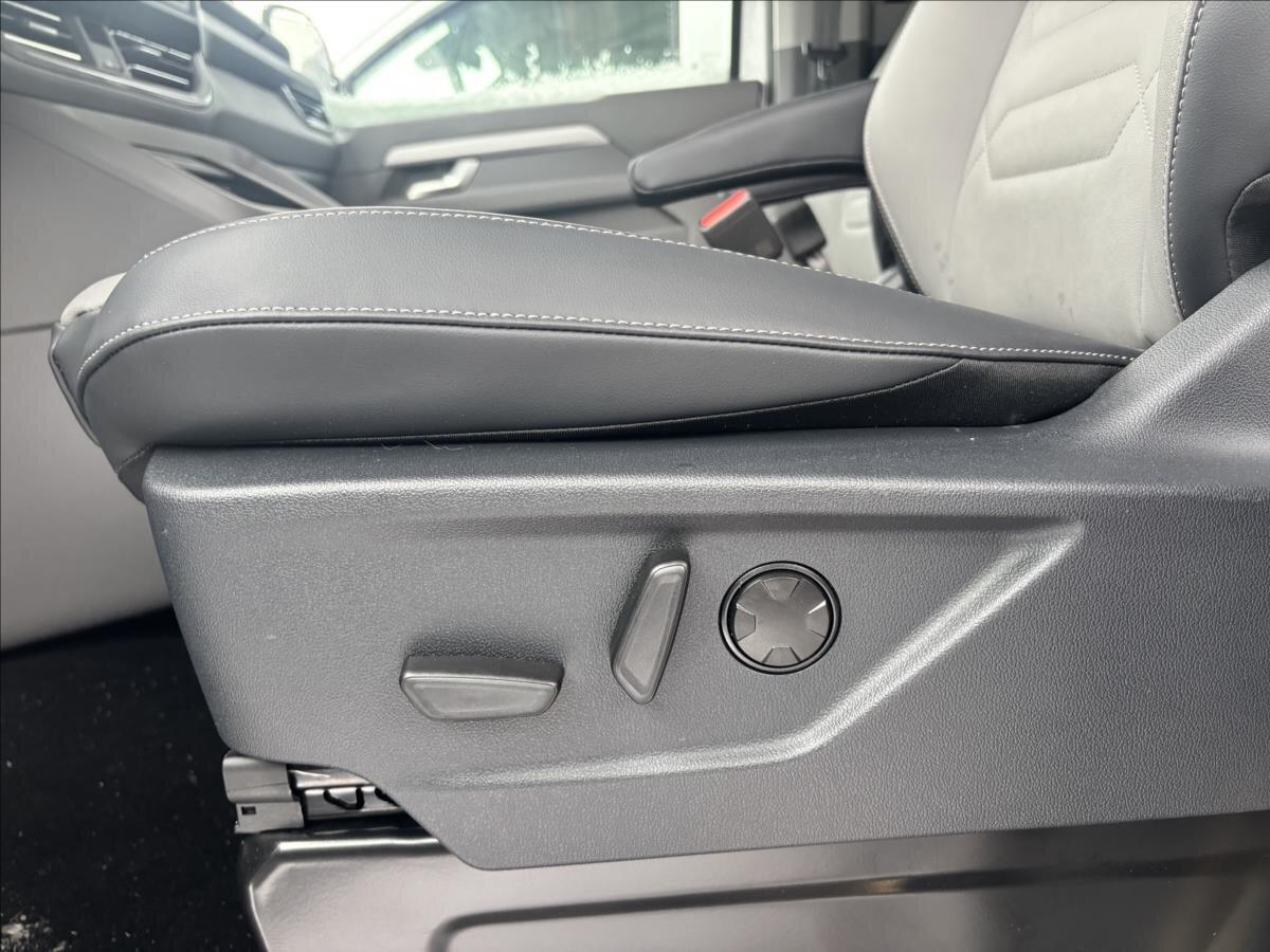 Volkswagen Caravelle Kombi 2,0 l 125 kw