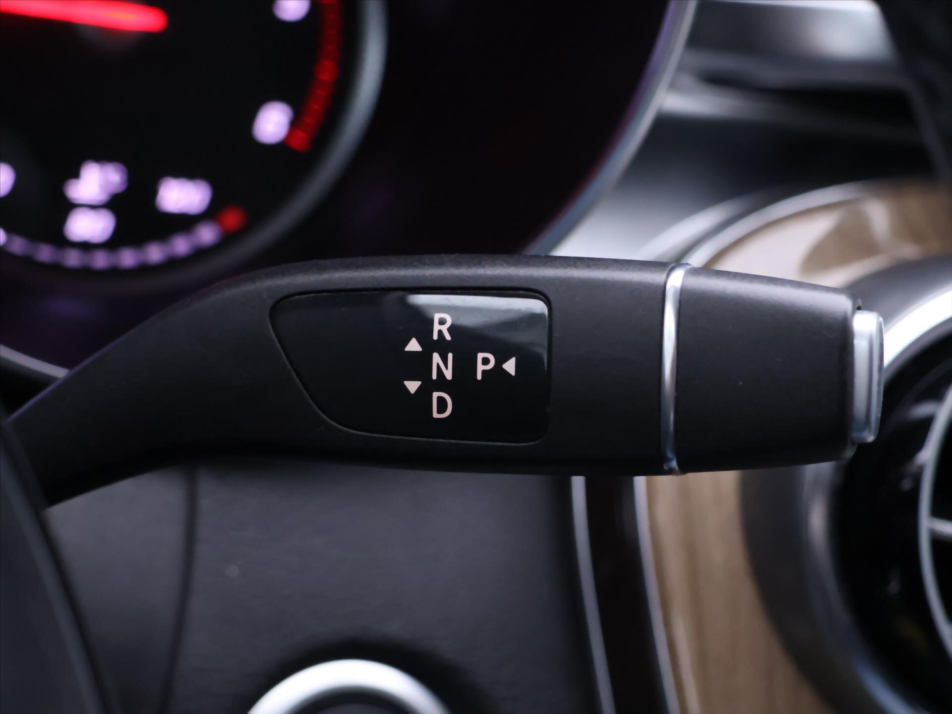 Mercedes-Benz Třídy C Kombi 2,1 l 150 kw