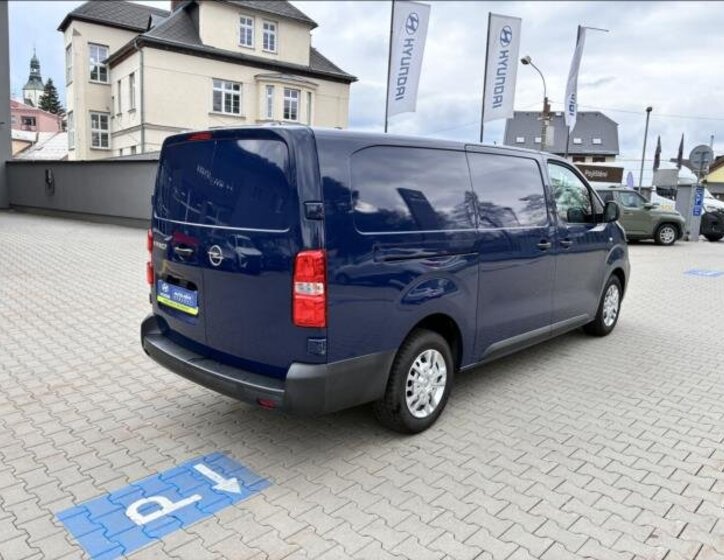 Opel Vivaro Skříň 2,0 l 90 kw