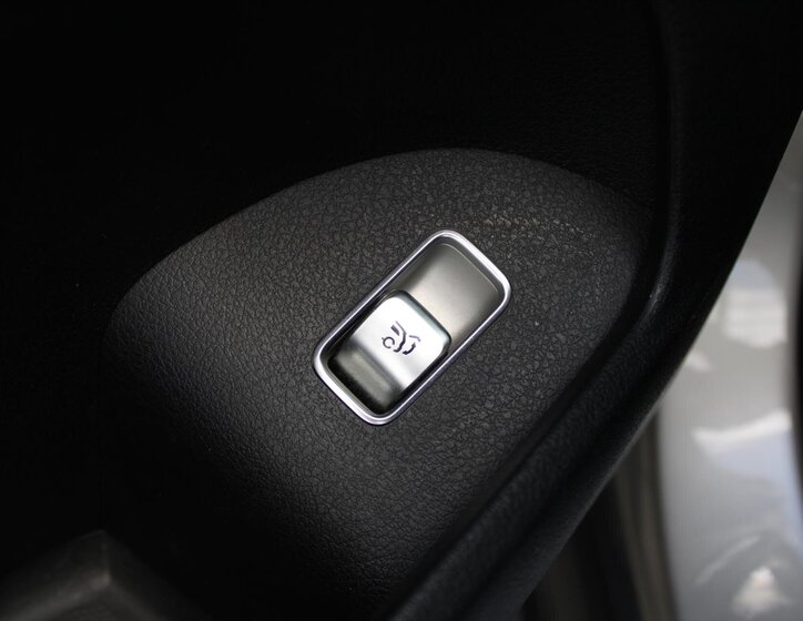 Mercedes-Benz GLE SUV 2,9 l 243 kw