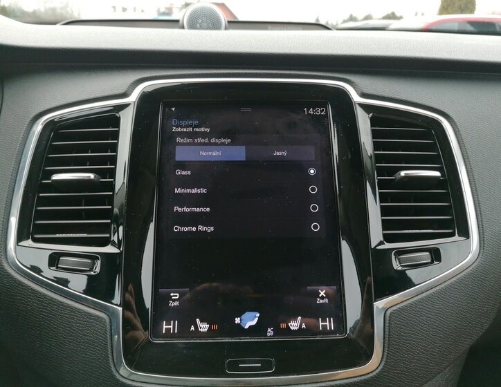 Volvo XC90 Kombi 2,0 l 165 kw