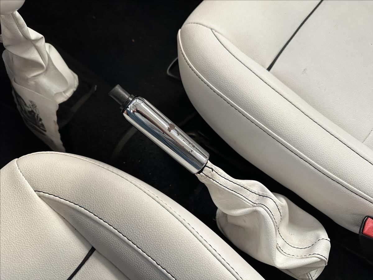 Volkswagen Beetle Kupé 1,3 l 32 kw