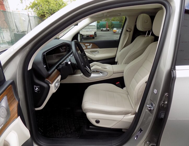 Mercedes-Benz GLE 14