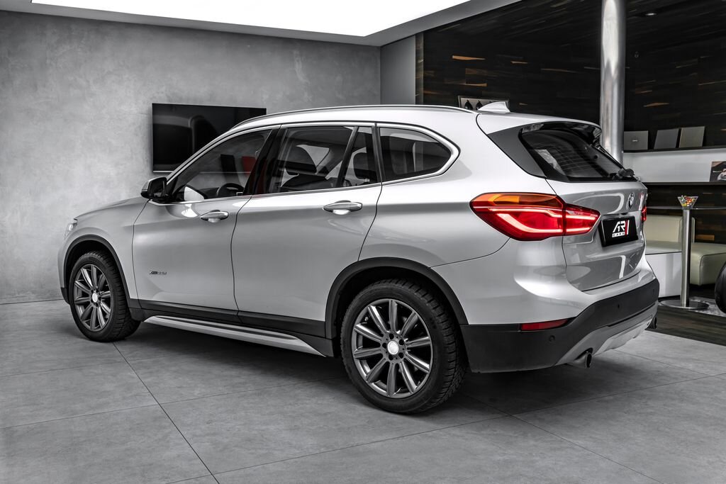 BMW X1 SUV 2,0 l 170 kw