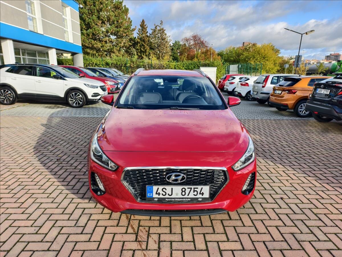Hyundai i30 Kombi 998,0 88 kw