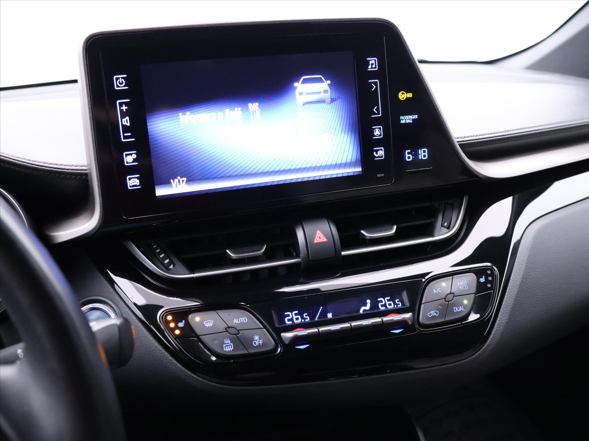 Toyota C-HR SUV 1,8 l 72 kw