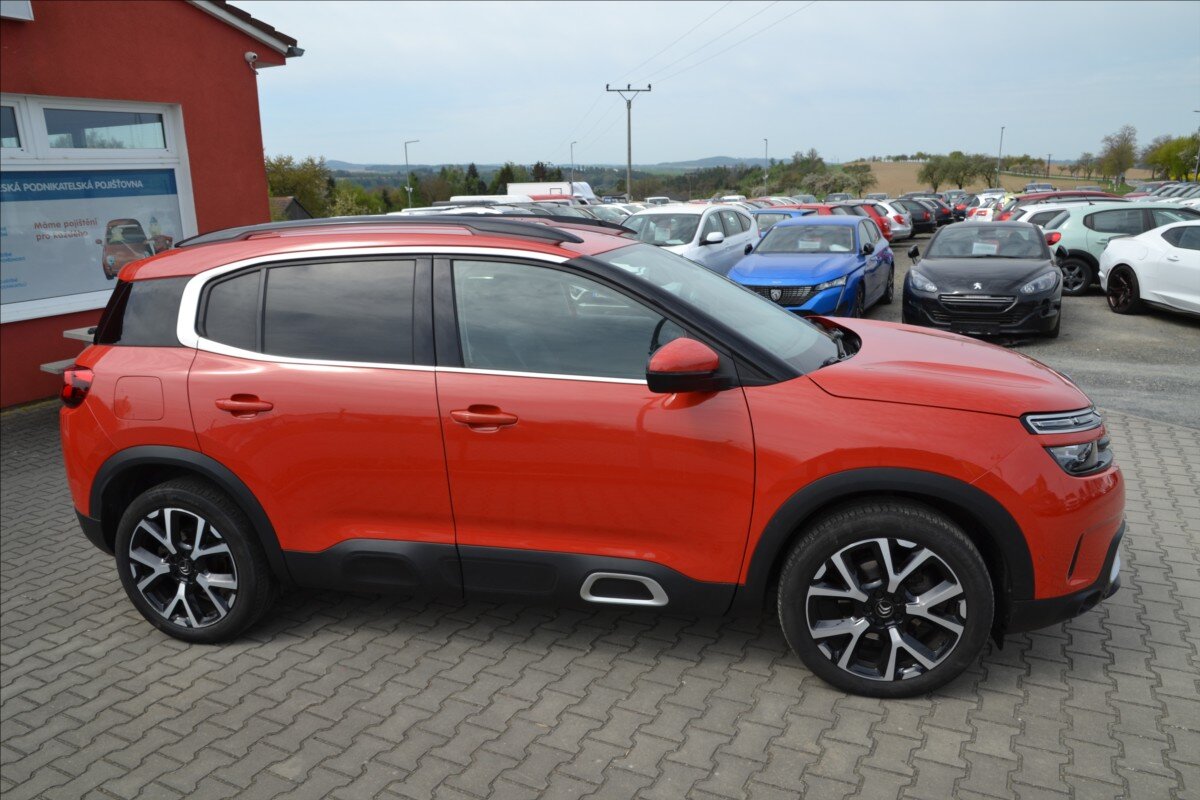 Citroën C5 Aircross SUV / Terénní 1,6 l 133 kw