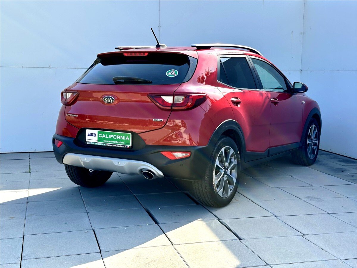 KIA Stonic SUV / Terénní 1,6 l 81 kw