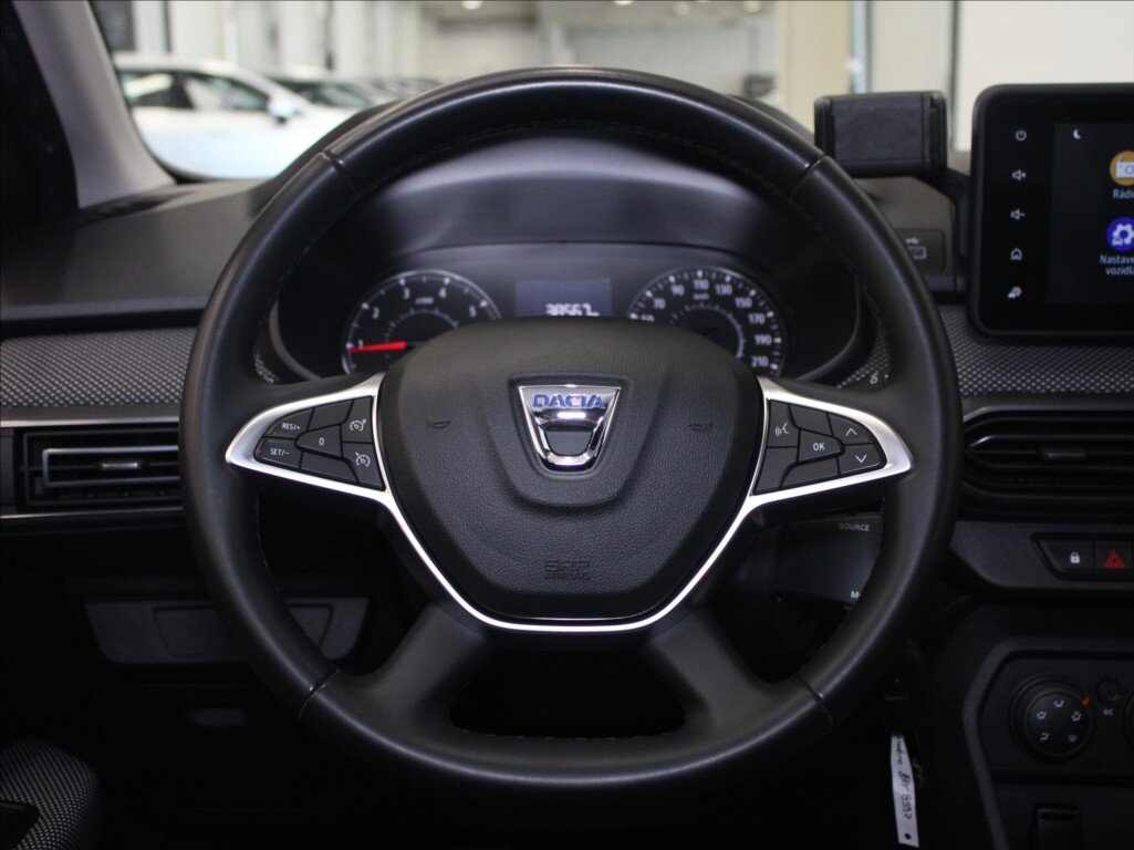 Dacia Sandero Hatchback 999,0 49 kw