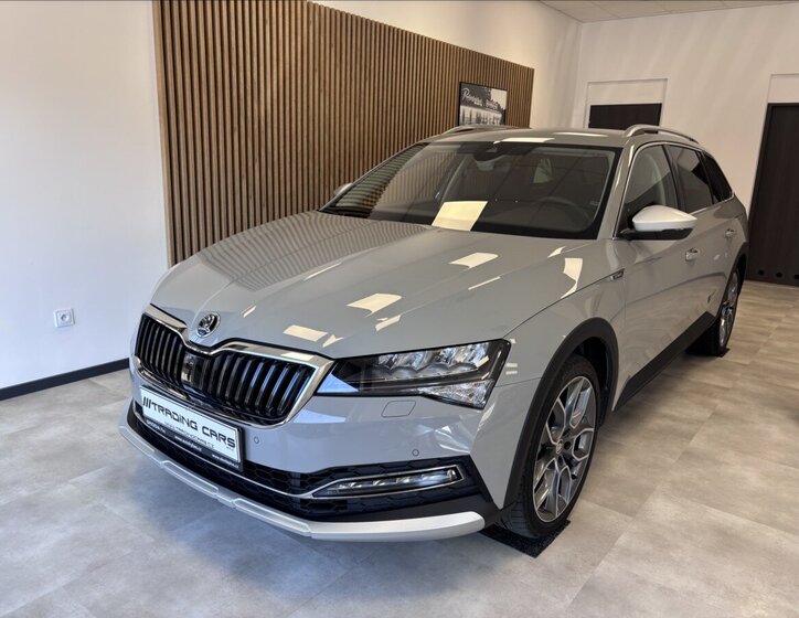 Škoda Superb Kombi 2,0 l 206 kw