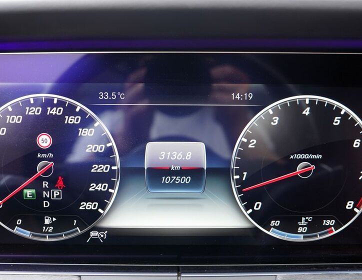 Mercedes-Benz Třídy E 31